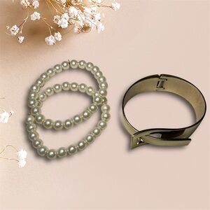 Elegant Pearl Stretch & Modern Gold-Tone Buckle Hinged Cuff Set